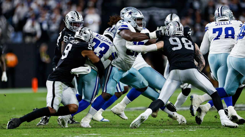 cowboys vs raiders