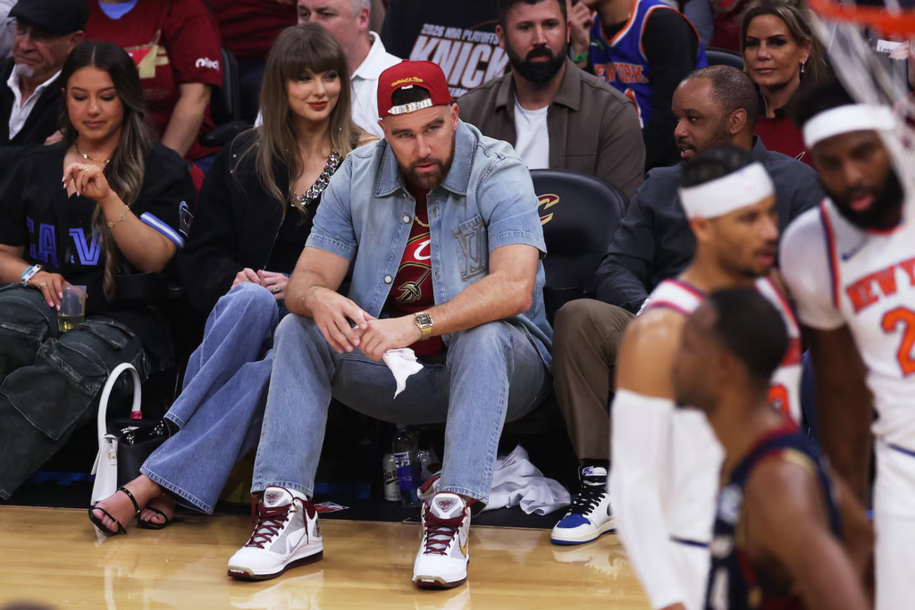 travis kelce and taylor swift